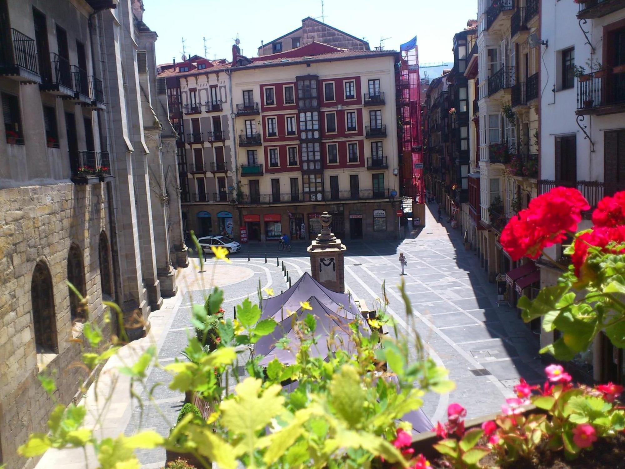 Roquefer Bilbao Central Rooms Εξωτερικό φωτογραφία